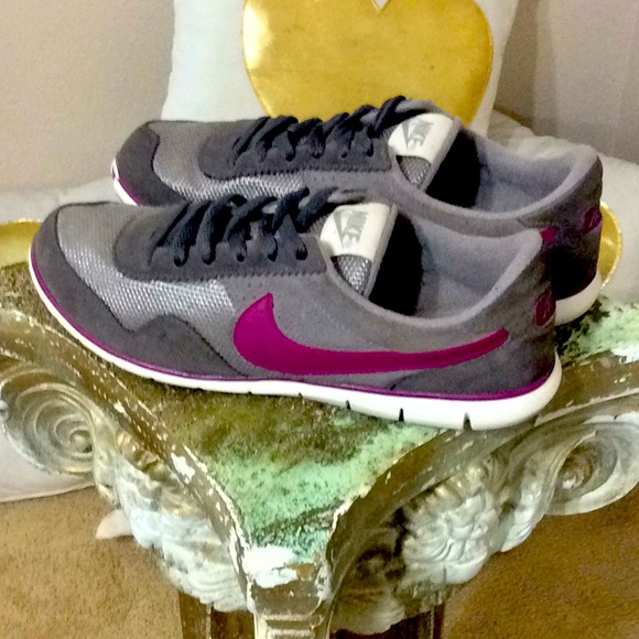 Nike’s...accepting offers - Picture 3 of 7